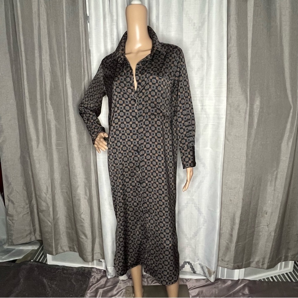 Banana Republic Navy Blue and Brown Long Sleeve Buttoned Dress
